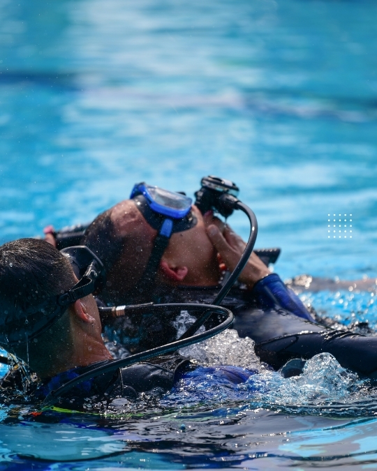 Rescue Diver
